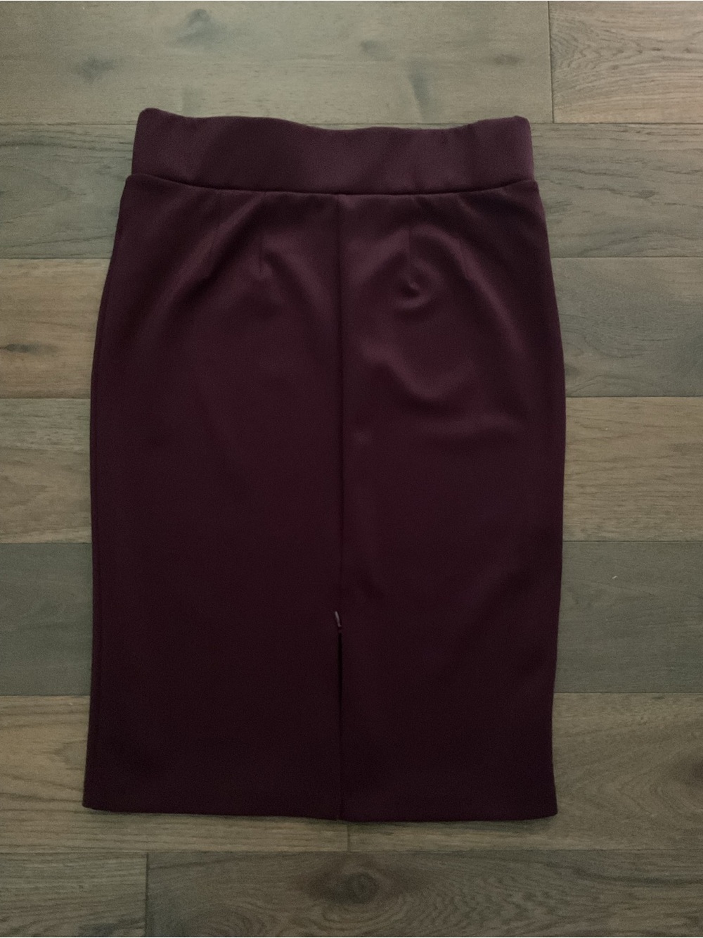 Eloquii Neoprene Pencil Skirt in Potent Purple, Size 14 - Picture 4 of 8